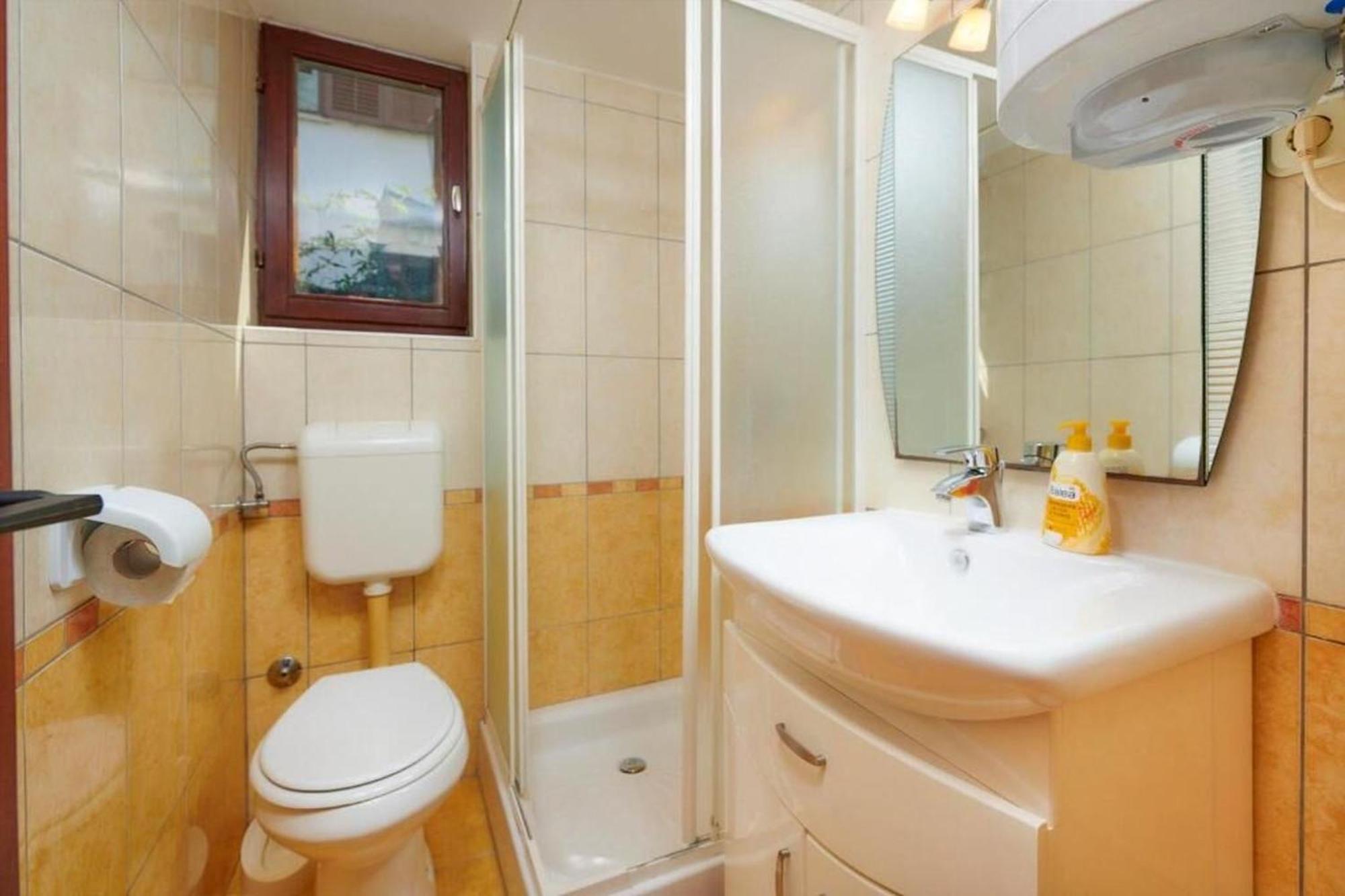Apartments Davorka Банджоле Экстерьер фото